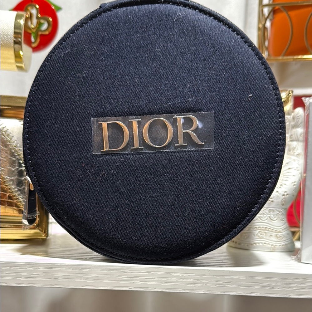 Dior Black Round Accessory Case - image 1